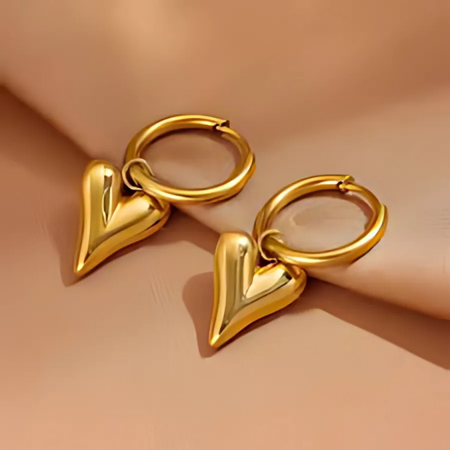 18k Heart Earrings