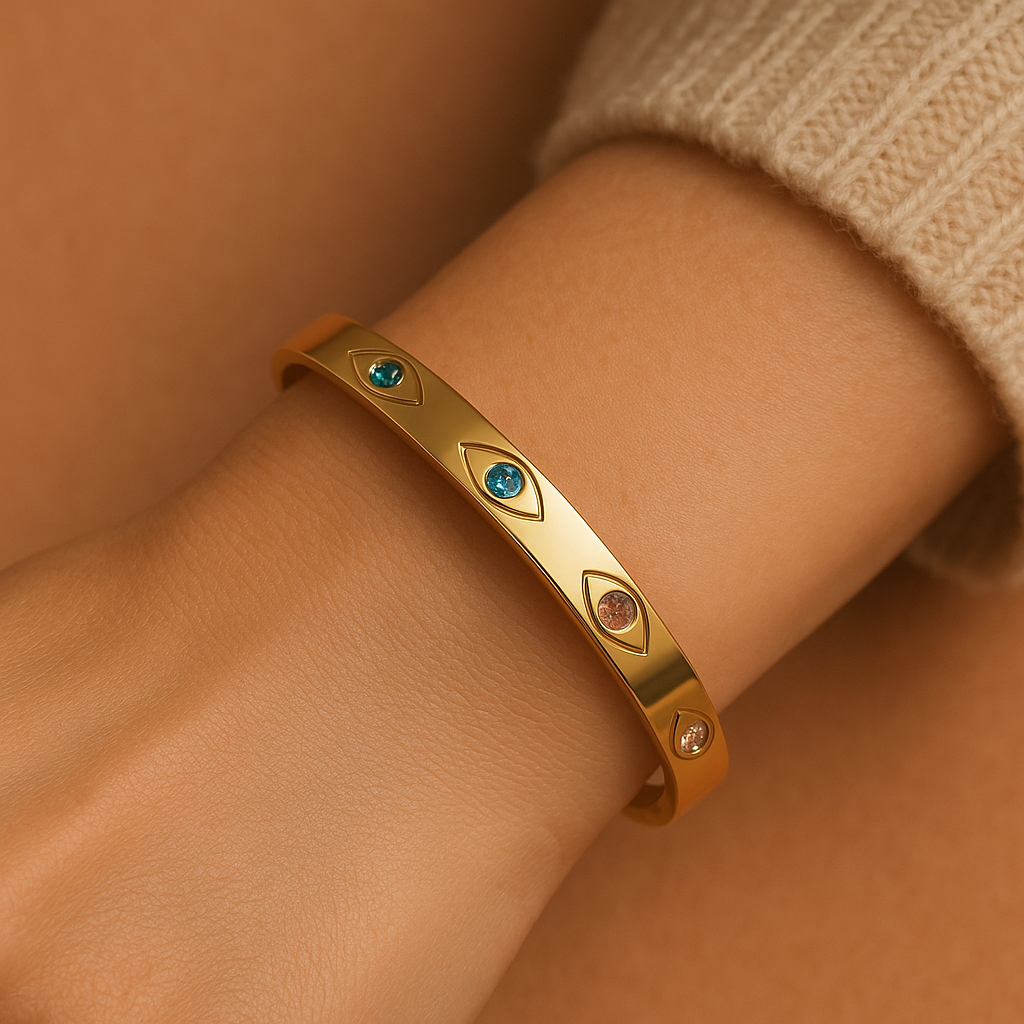 18k Allure Handcuff