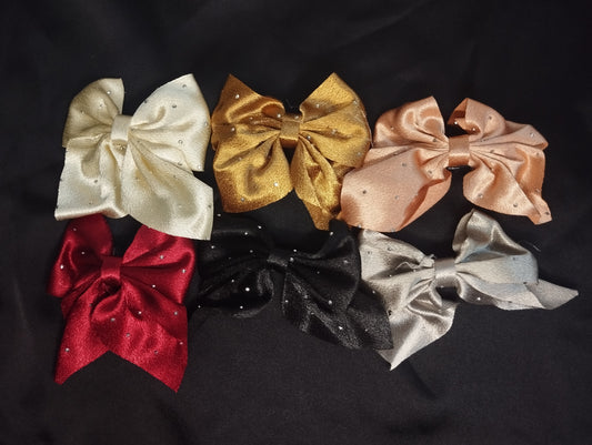 Bow Clip pins