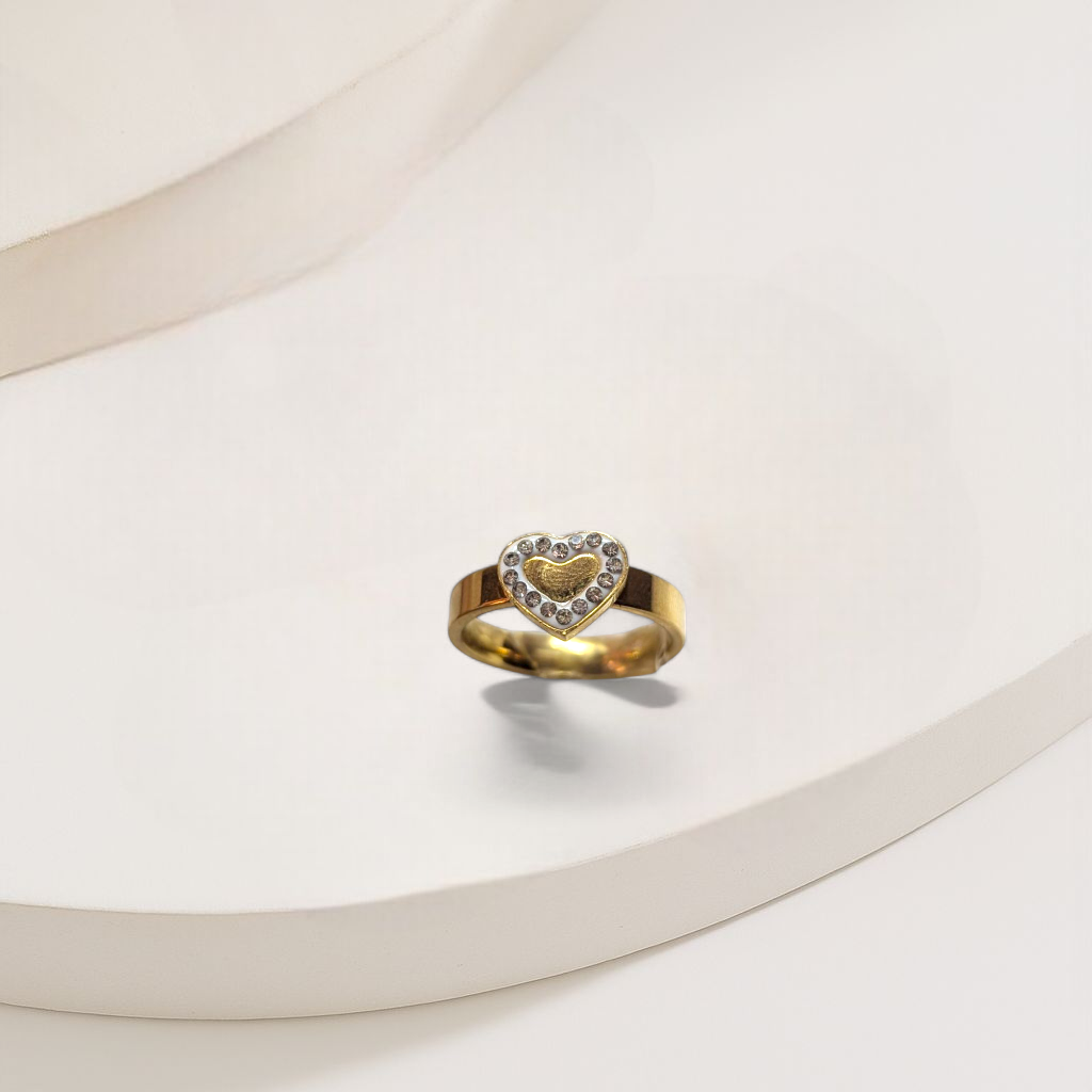 White Heart Ring