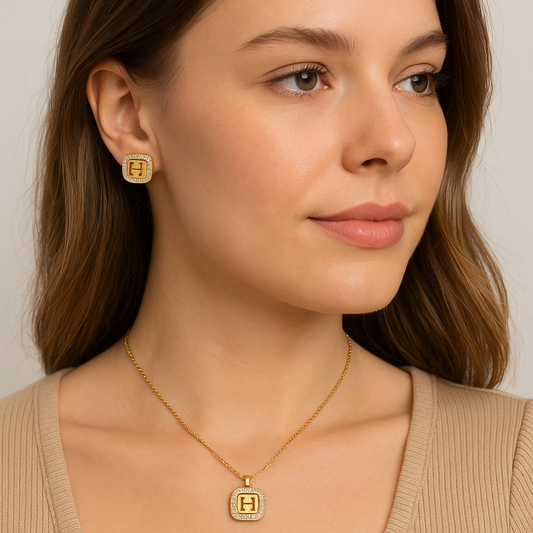 H Letter Pendant Set